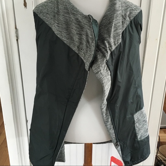 The North Face Long Pseudio Jacket Green - Picture 4 of 7